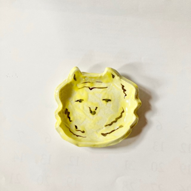 トラの顔豆皿 / すずきたまみ / 陶芸作品