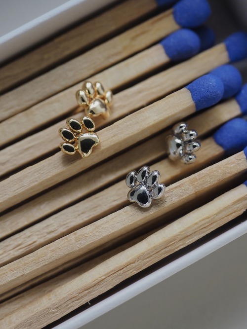 paw pads　※ピアスのみ stud earrings ONLY