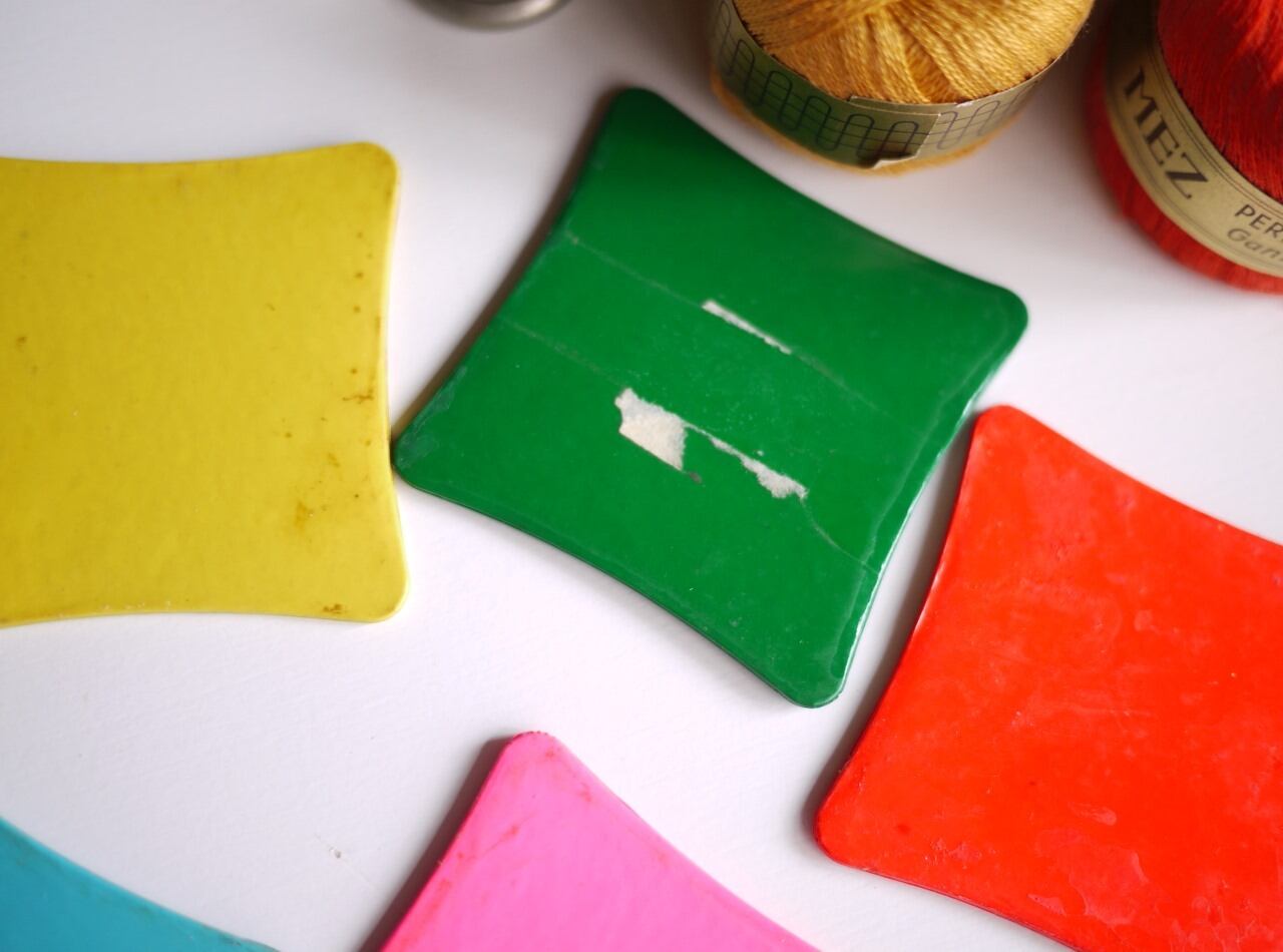 昭和手芸材料 糸巻 セルロイド 5色