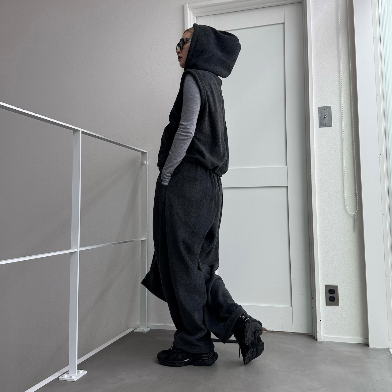 Wzipフリースフーディーvest/チャコール
