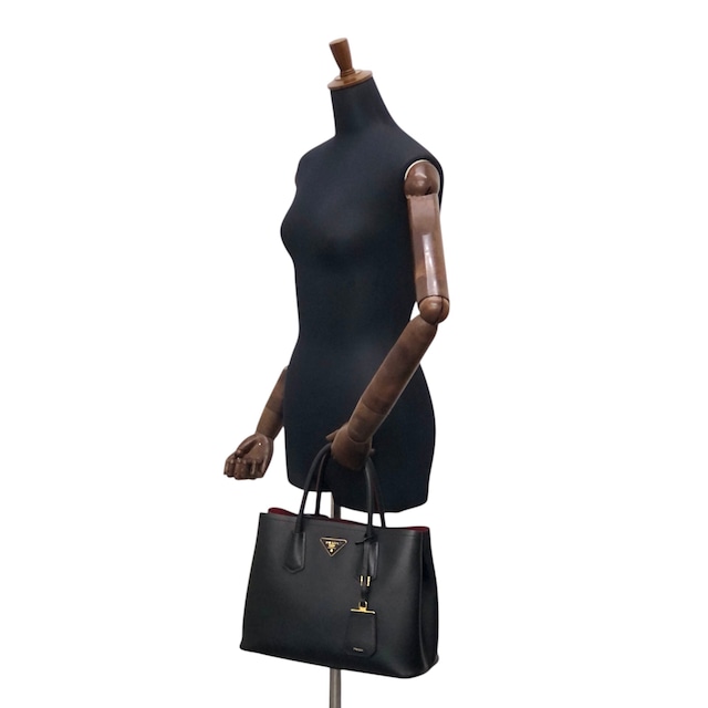 PRADA プラダ ハンドバッグ ブラック トライアングルロゴ レザー vintage ヴィンテージ オールド n54bxv