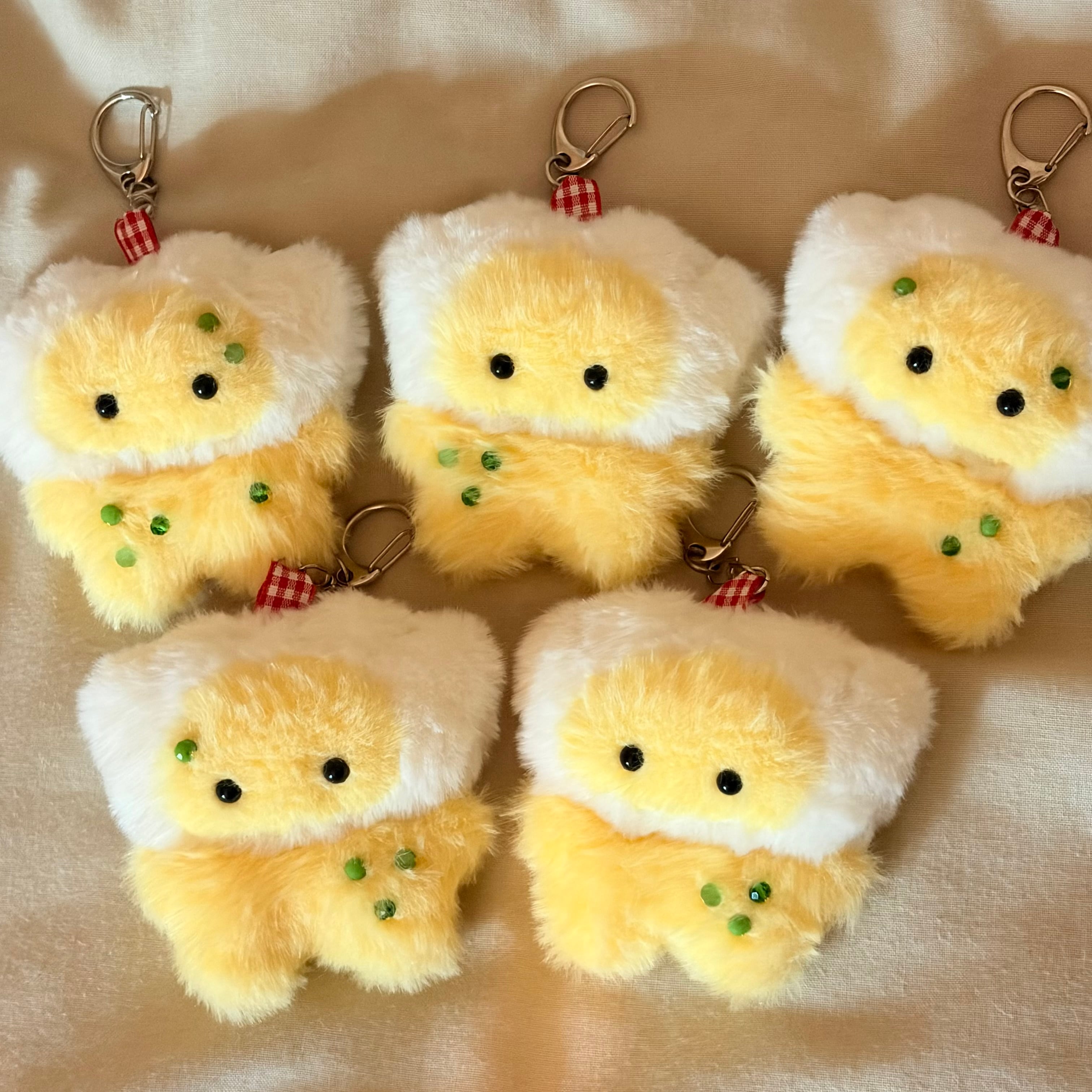 たぶん味方の餃子 ぬいぐるみキーホルダー (ランダム) | かなめ縫いの