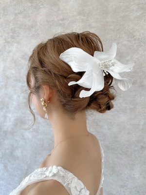 white big flower headdress