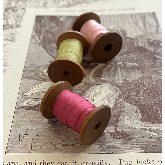 【シルクリボンセット】くすみカラー3色＋木製スプール付.2｜幅約0.7cm×各2m／Silk Ribbon／ハンドメイド・ギフト包装に