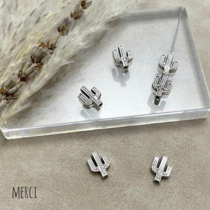 【2個】サボテンミニメタルビーズ