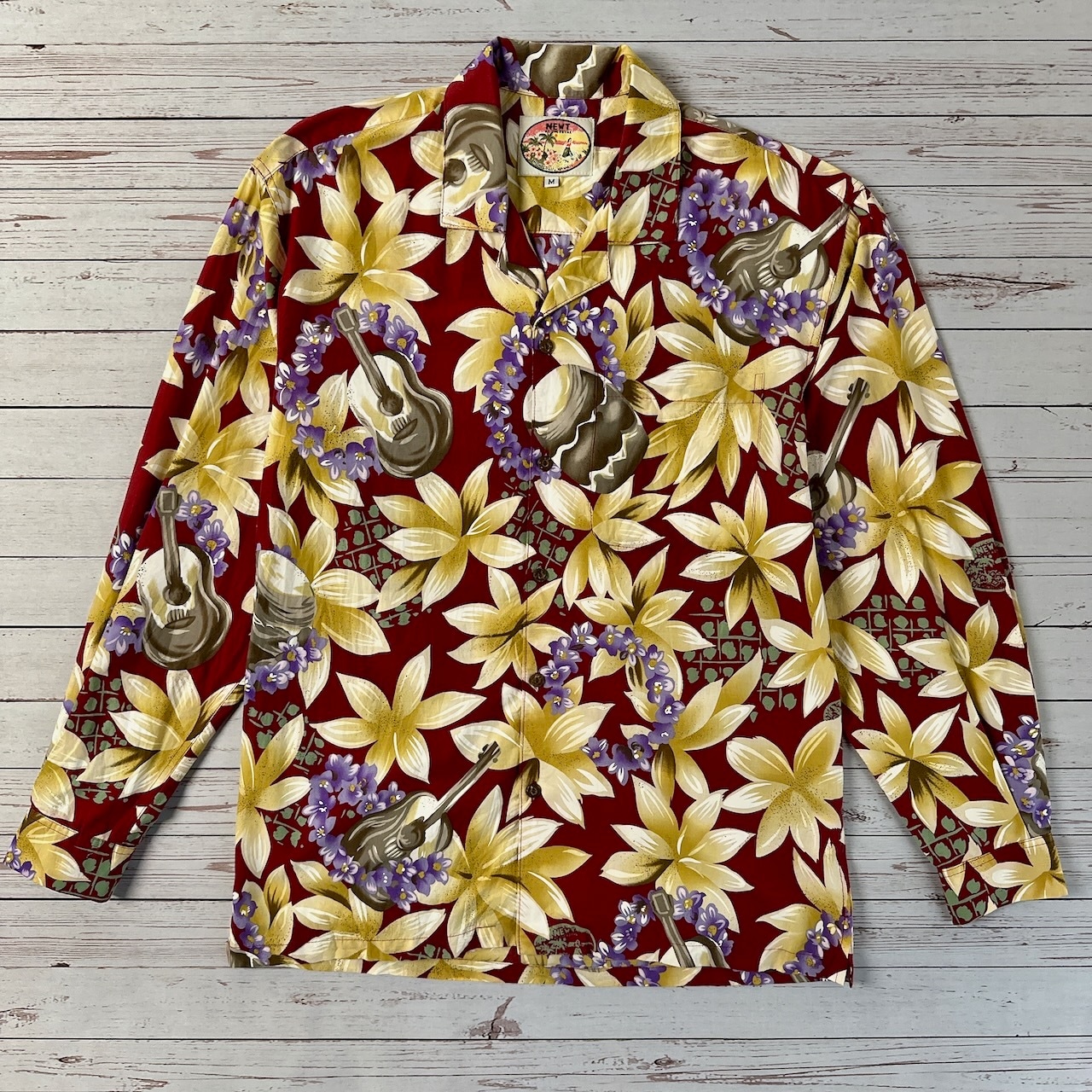 ハワイ製 開襟 ニュート 表記サイズ:M 長袖 アロハ柄 シャツ ワインレッド 古着