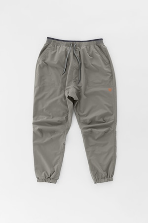 Sato Wind Pant: Color Sesami Grey