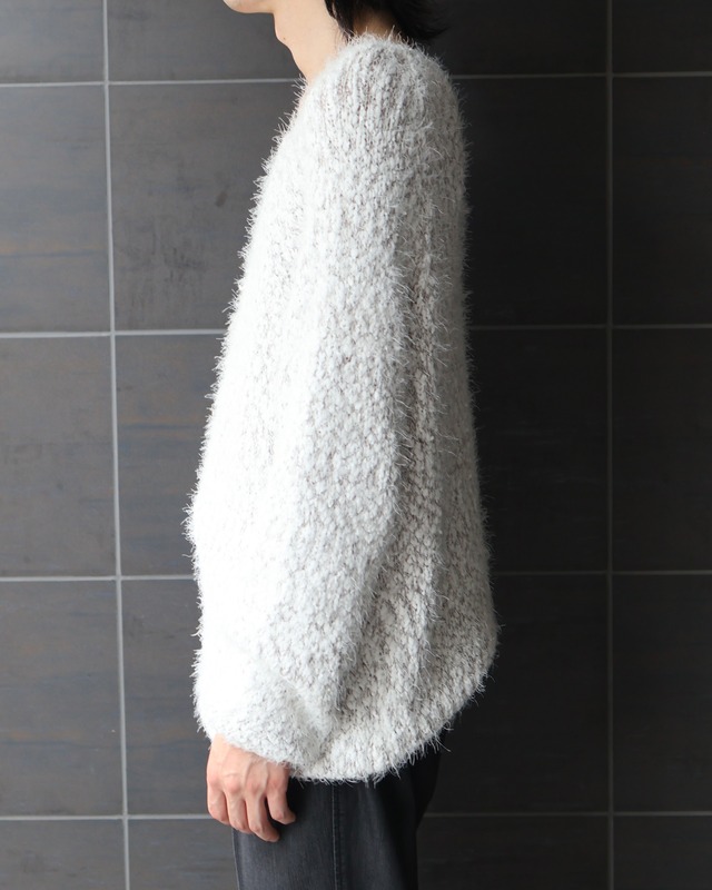 loose neck shaggy knit