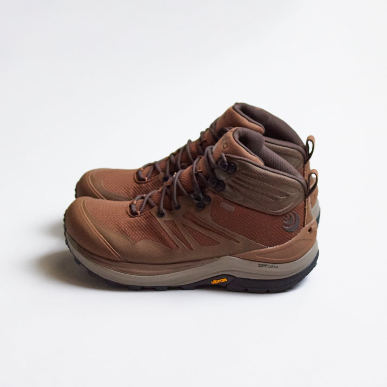 Topo Athletic（トポ アスレチック）TRAILVENTURE 2 WP - Brown/Tan