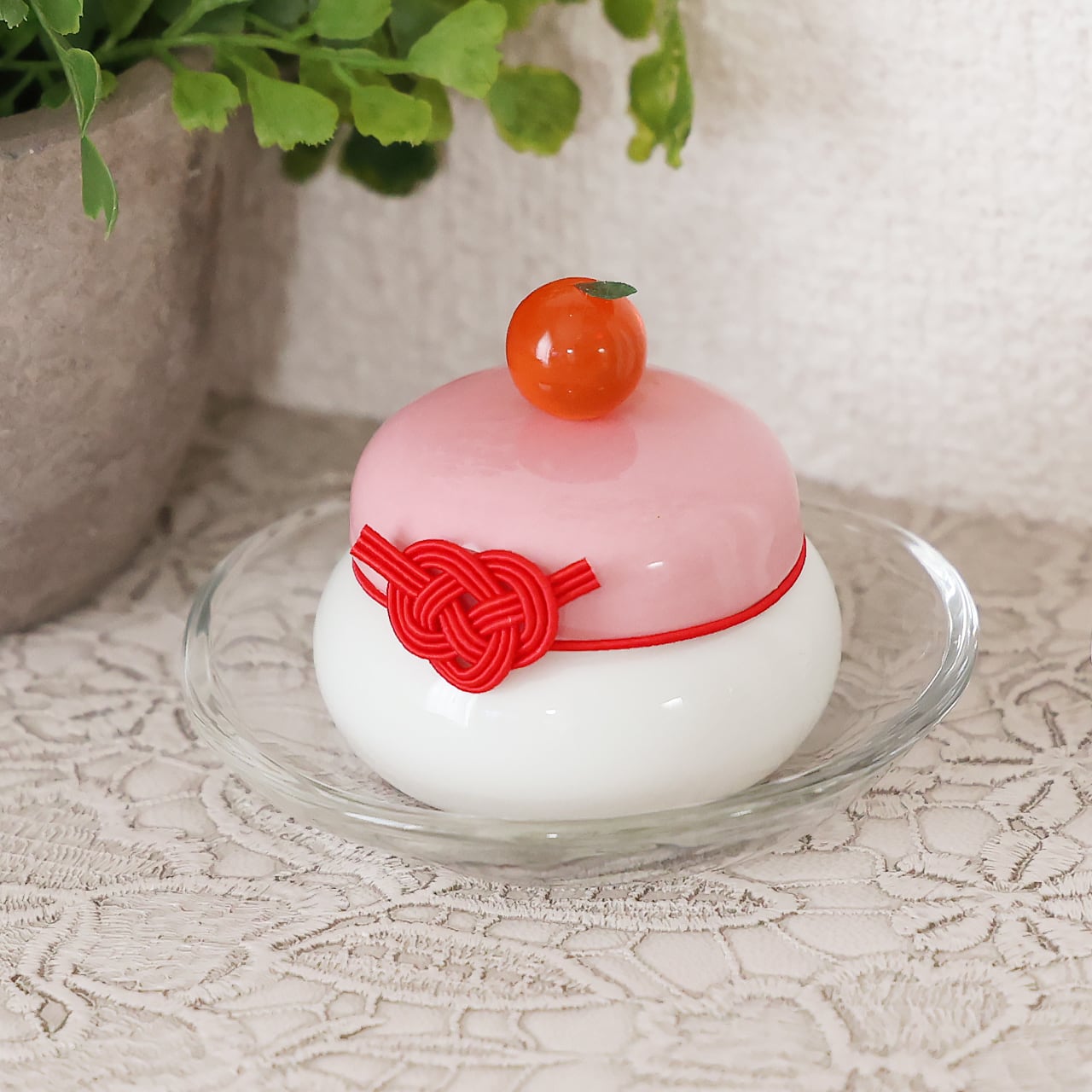 つるつる紅白鏡餅 ガラスのお皿付き | 福招きの社