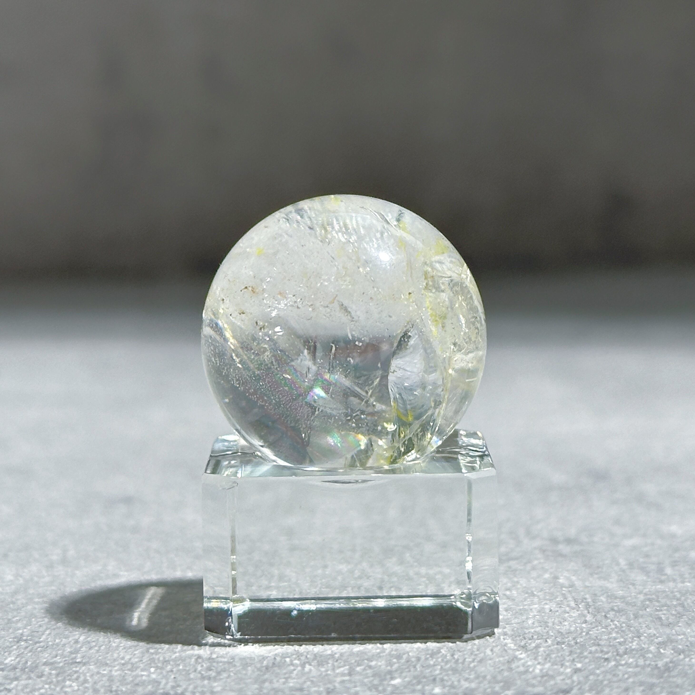 透明感・虹◎クリア(クラック)クォーツ スフィア11 ◇ clear quartz