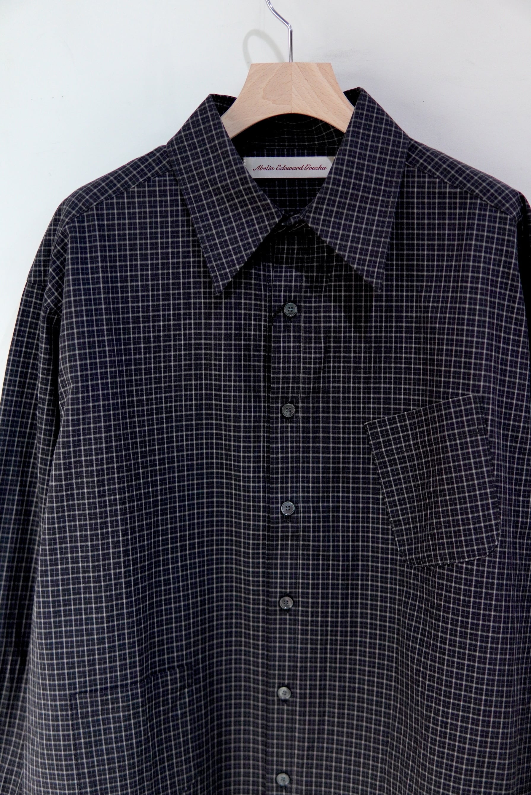 Abelia Edoward Goucha / ORDINARY SHIRT | POETRY