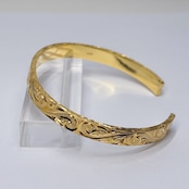 [手彫り]ヘビーウェイトロイヤルハワイアンバングル