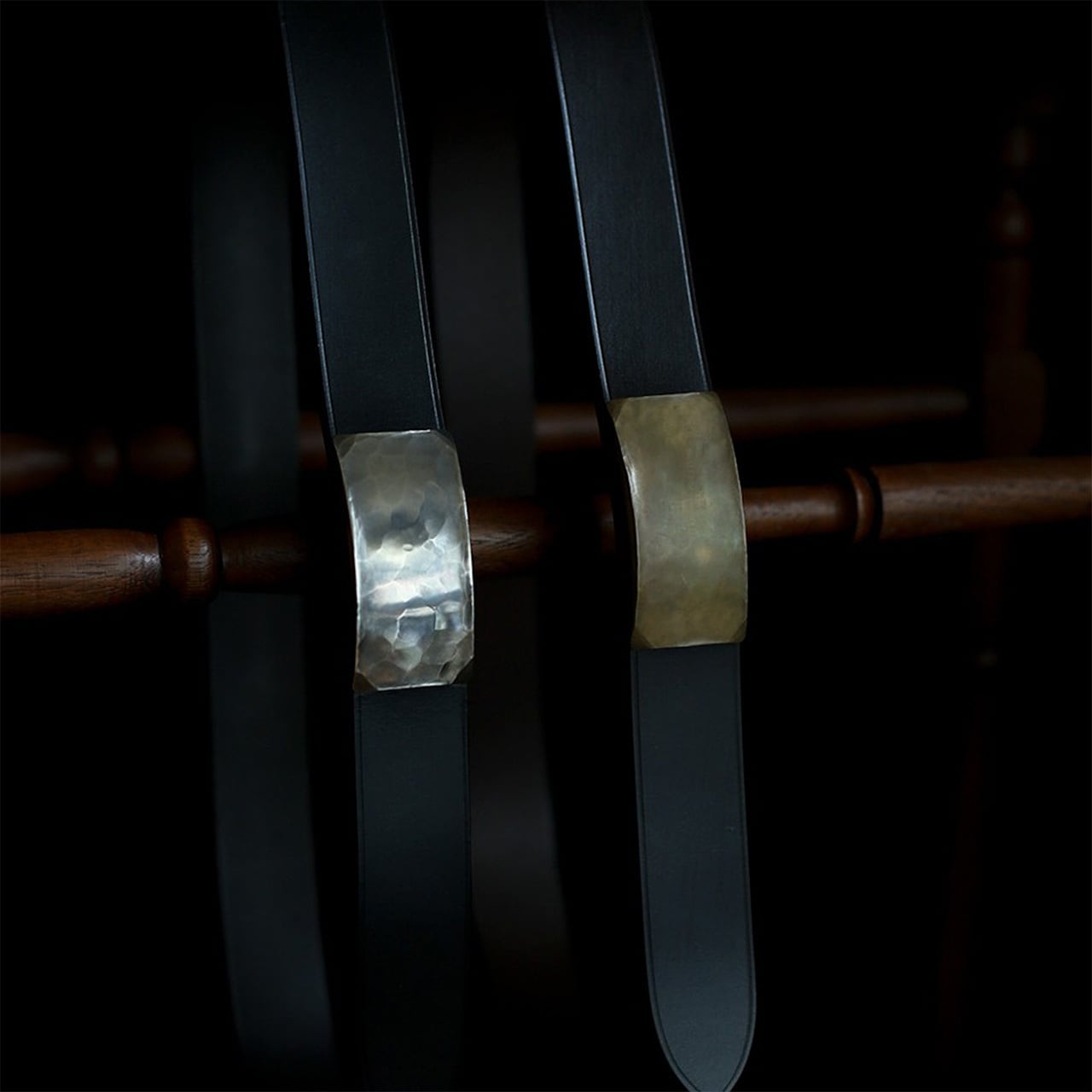 BELT | LONESOME．