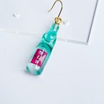 【片耳販売】シュワっと弾ける夏の思い出｜レトロなラムネ瓶のピアス イヤリング イヤーカフ ネックレス チャーム　