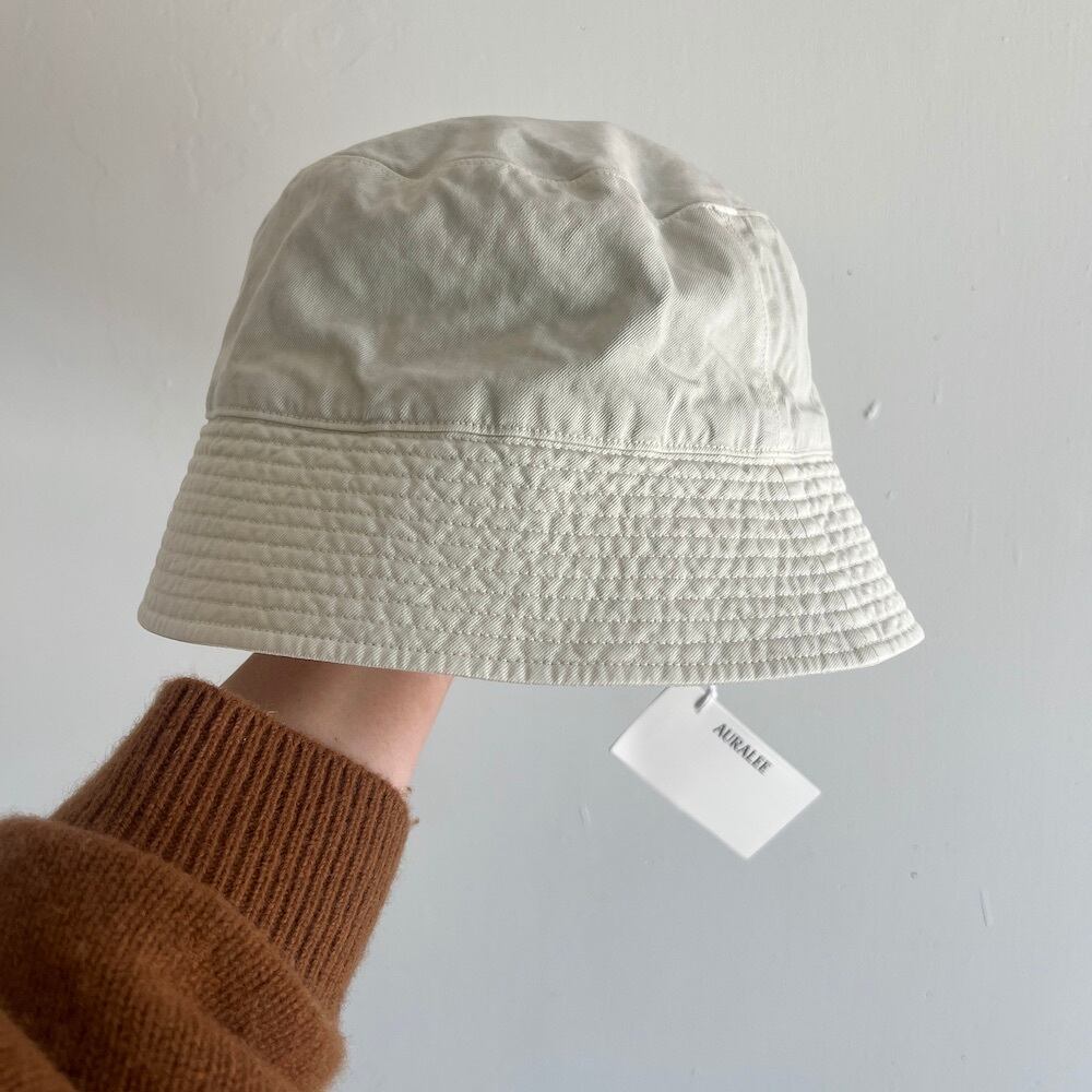 AURALEE/オーラリー・GARMENT-DYED FINX CHINO BUCKET HAT MADE BY