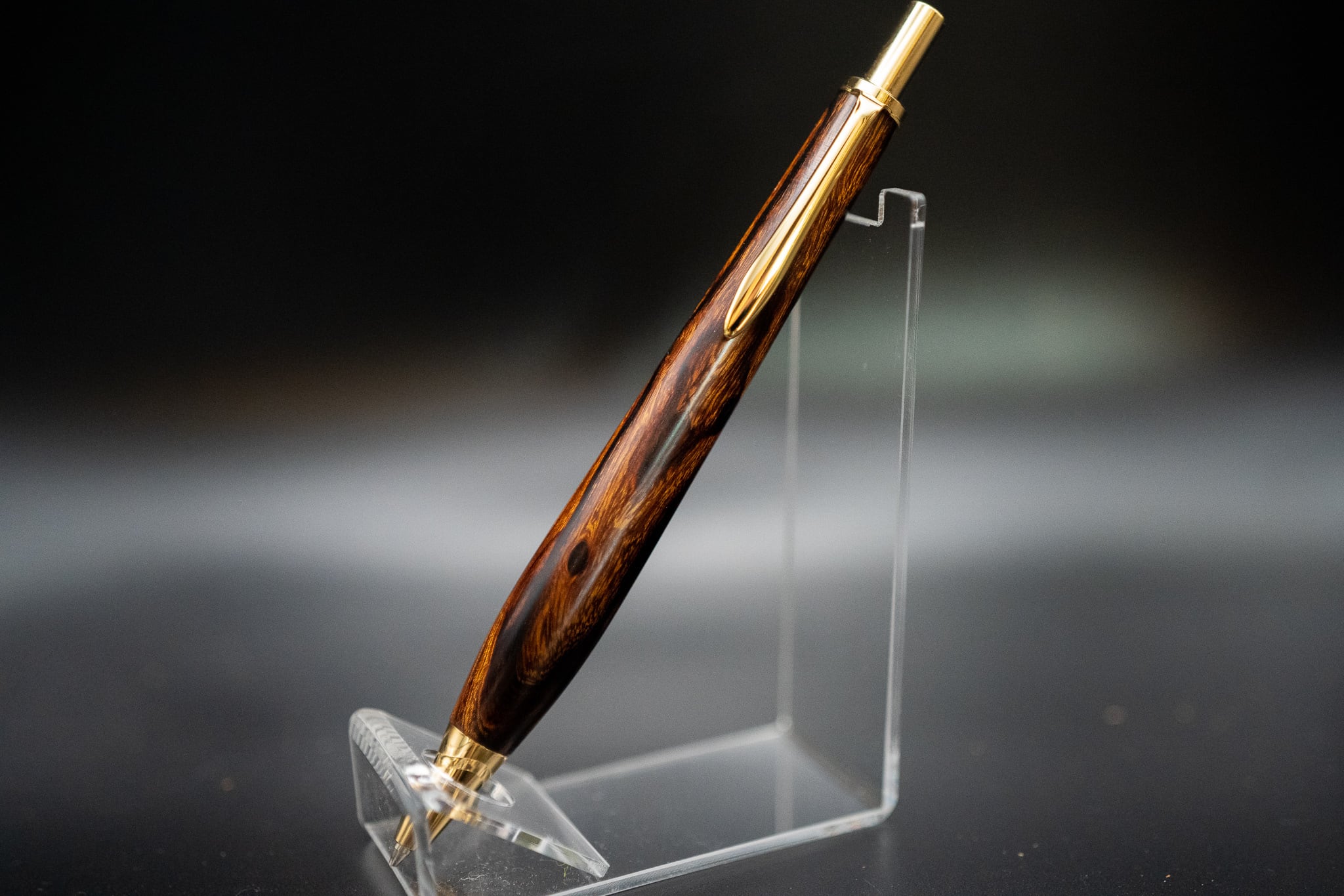 砂漠の宝石】 デザートアイアンウッド | 木軸ペン工房 金杢犀