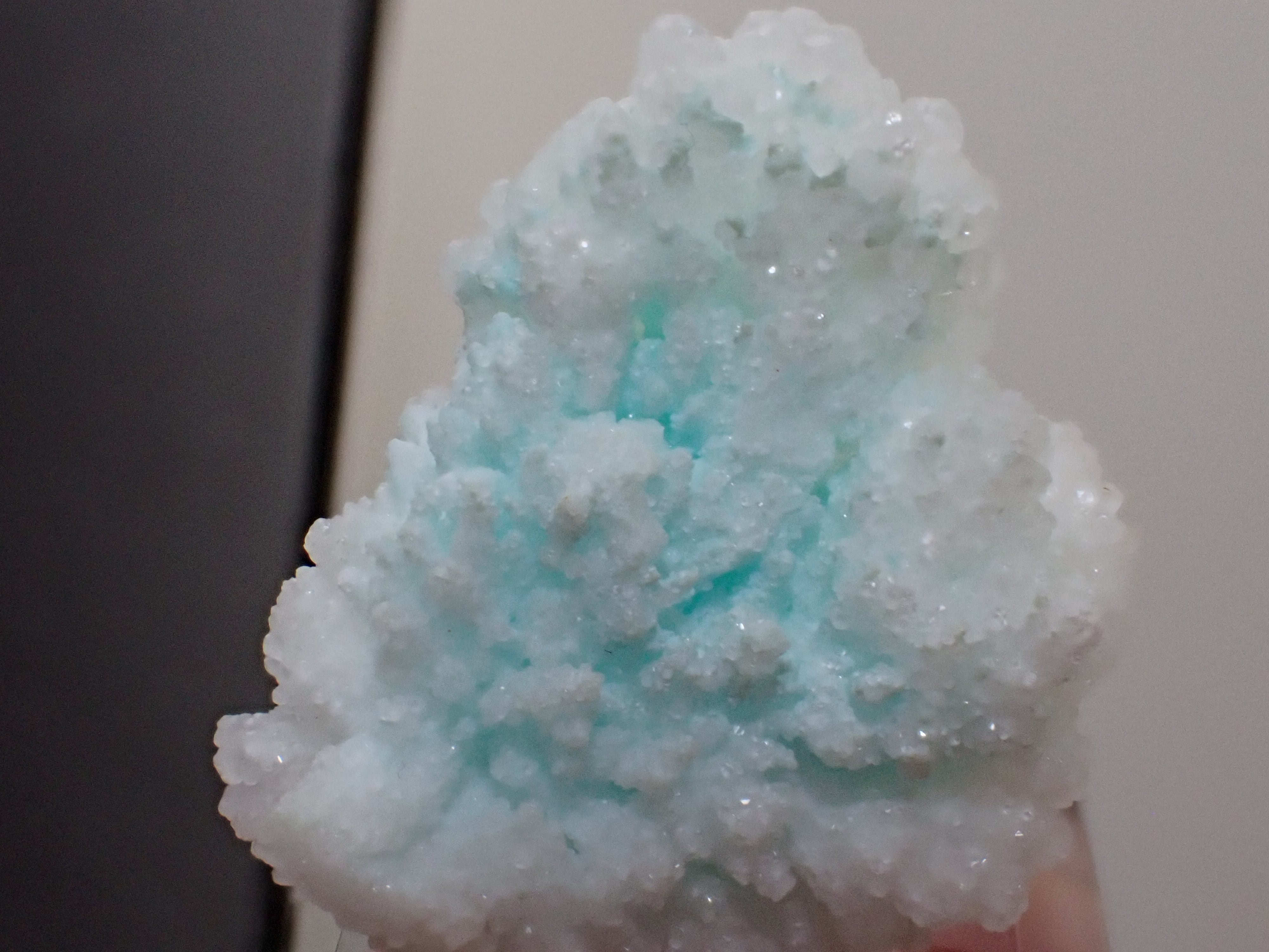 雪結晶】造形美 アラゴナイト 霰石 原石 標本 鉱物 | 石処たっちゃん