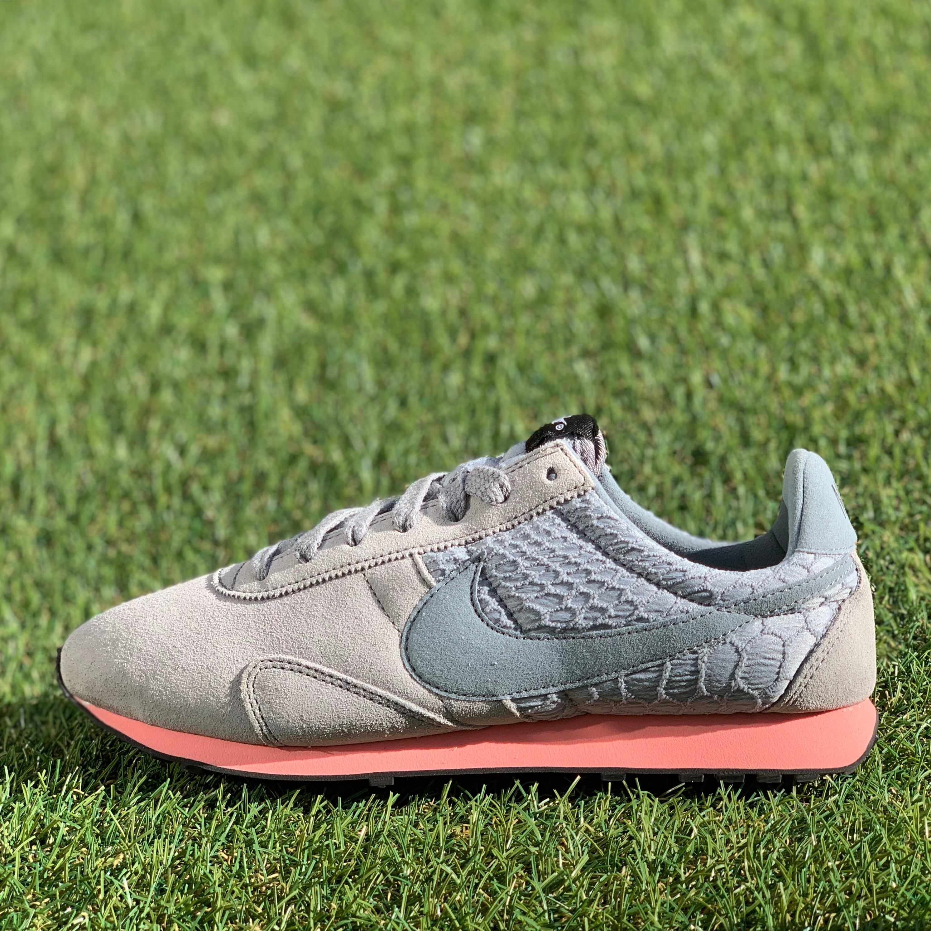 NIKE PRE MONTREAL RCR VNTG ナイキ プリモントリオールレーサーヴィンテージ C782