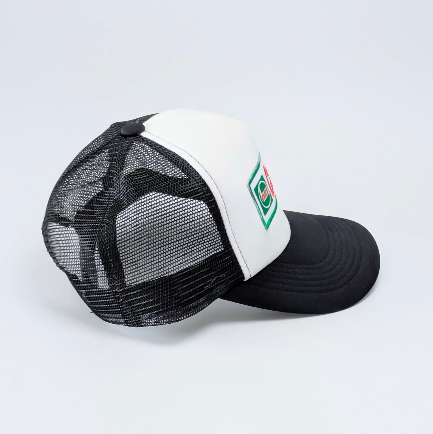 【 Mesh Cap / メッシュキャップ 】 Castrol（カストロール）/ BLACK / レーシングキャップ / ベースボールキャップ 〚アメリカン雑貨 アメトイ〛