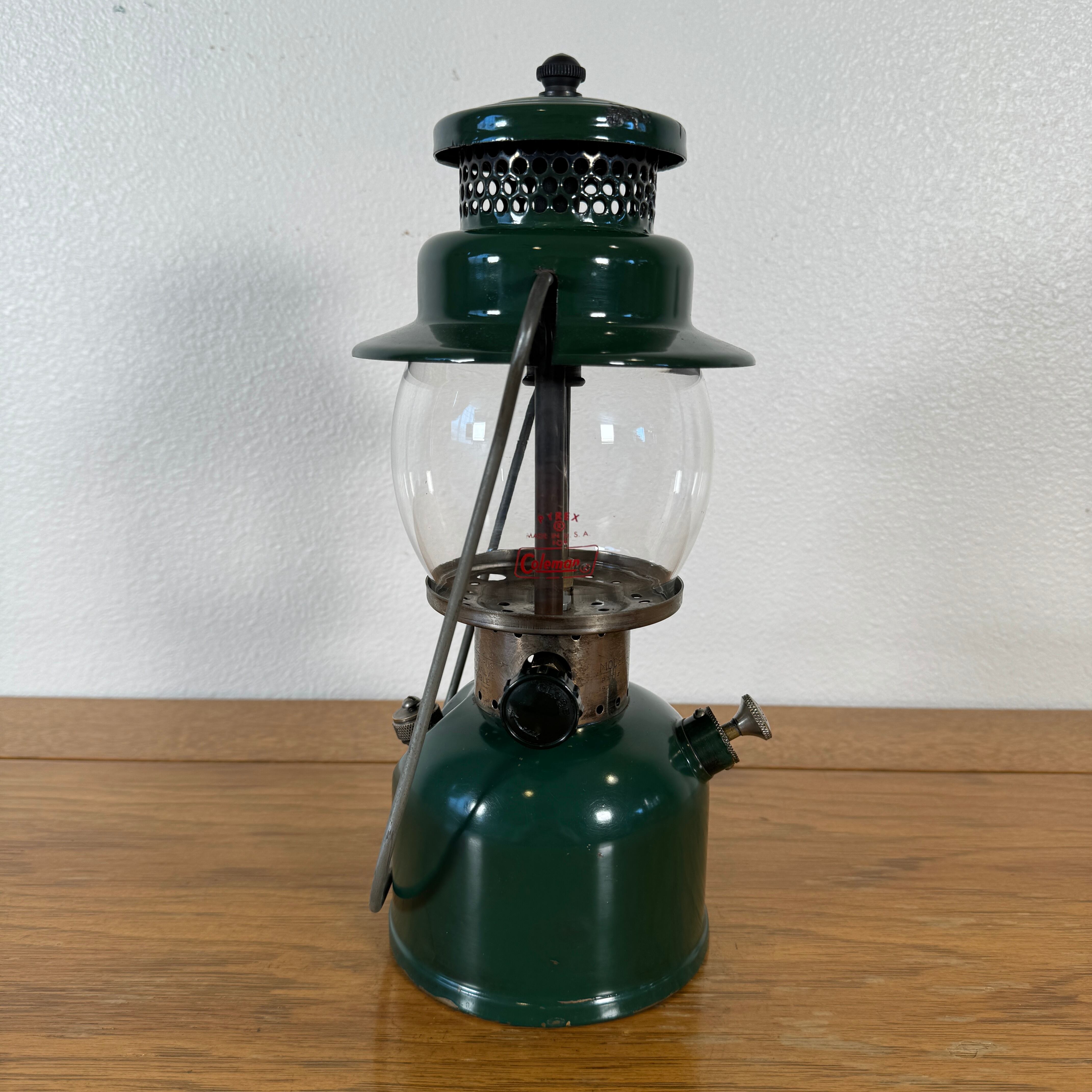コールマンランタン 200A ブラックバンド イエローボーダー 整備済