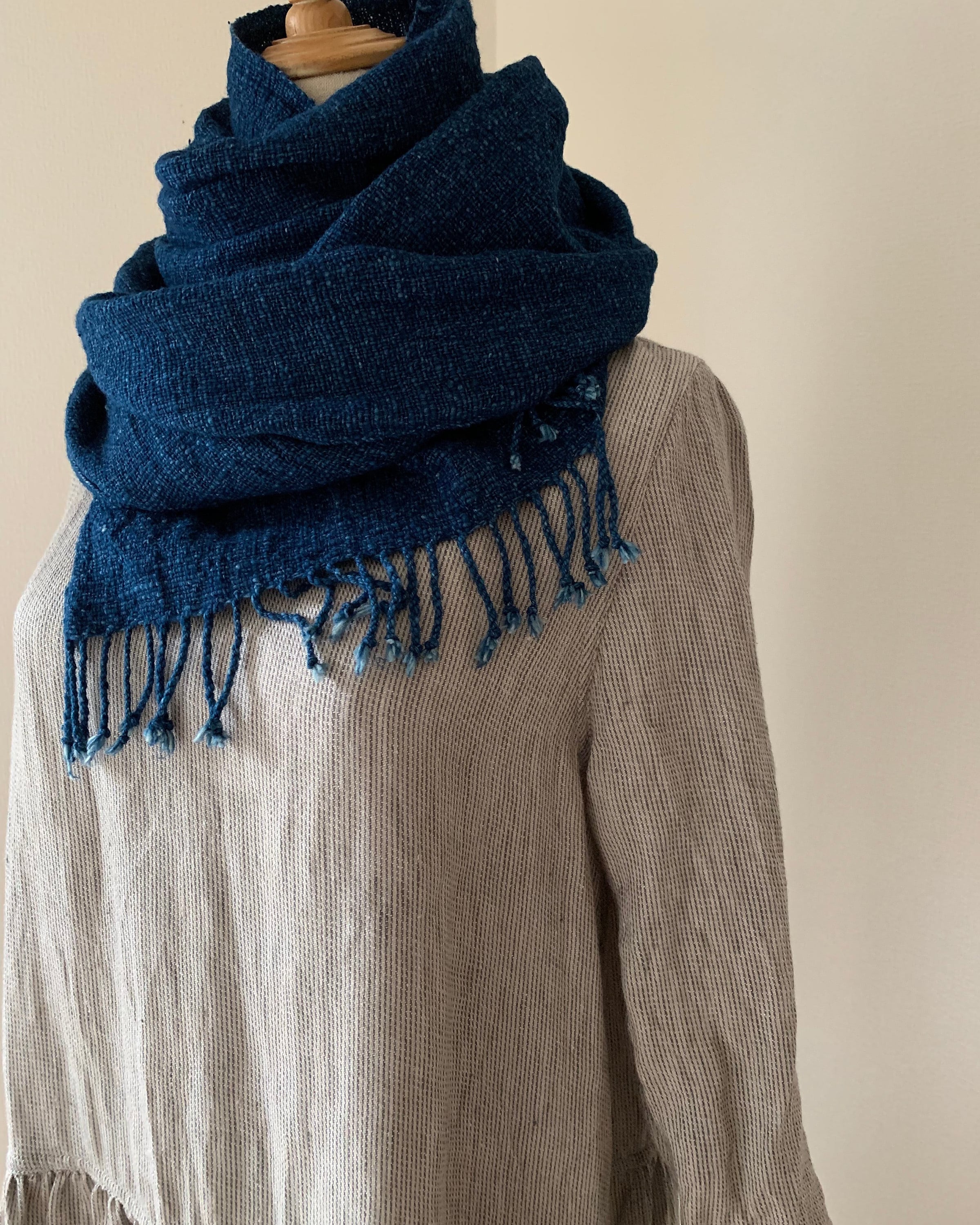 手紡ぎコットンストール(草木染め)