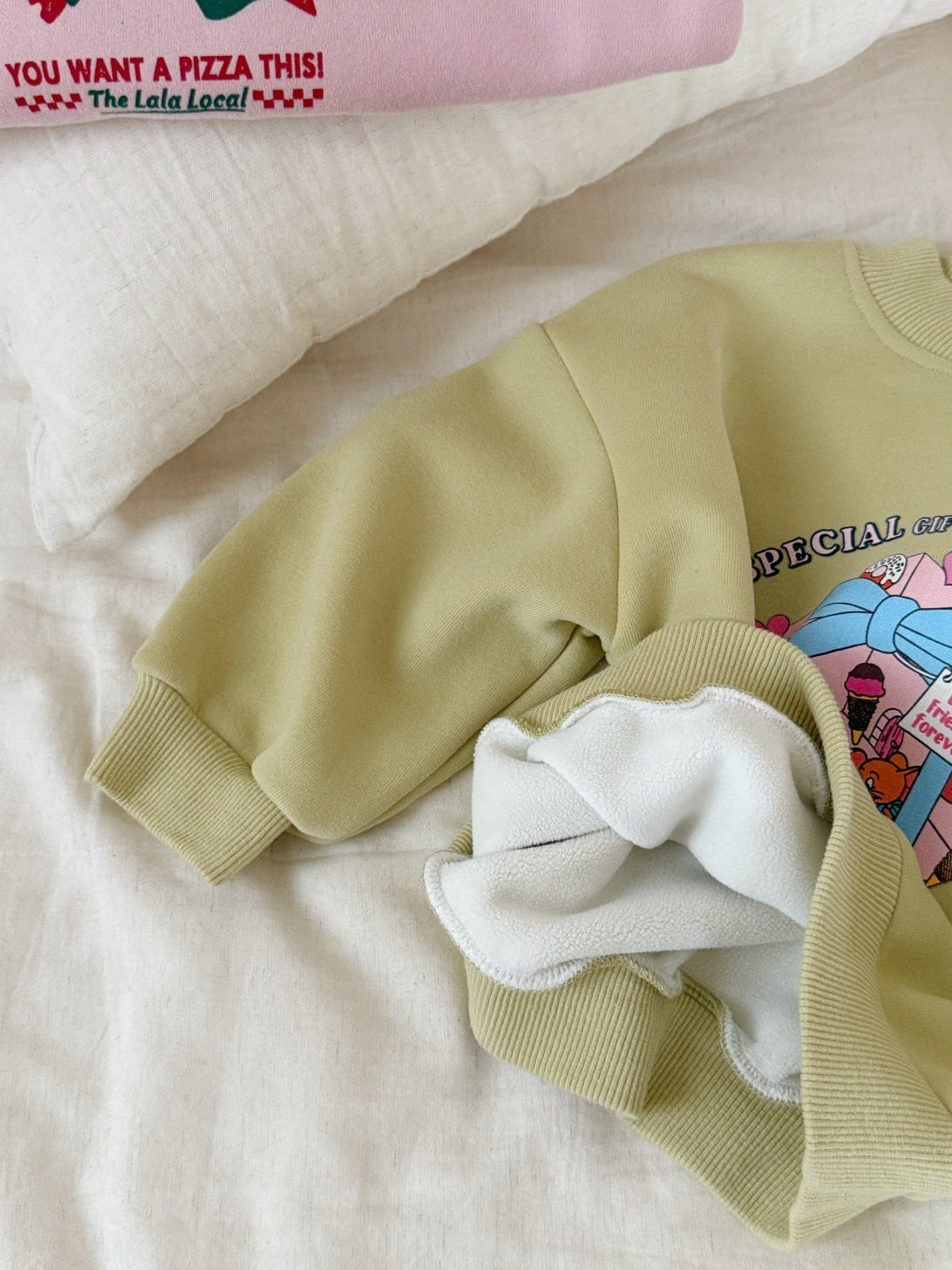 ベビー裏起毛イラストトレーナー