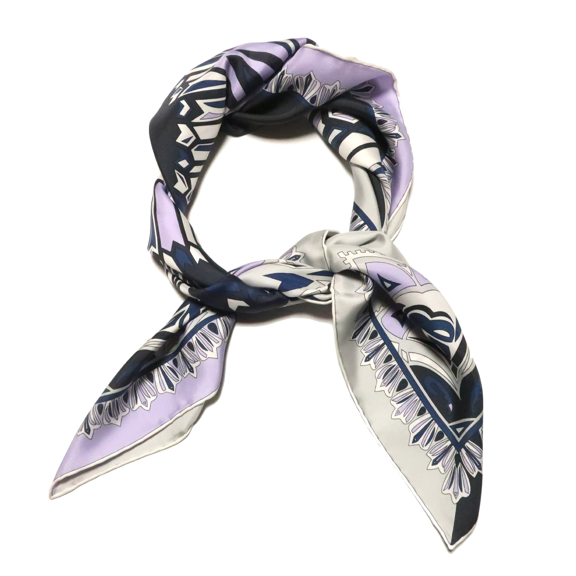 ファッションアイテムをセール価格 EMILIO PUCCI フラワープリント