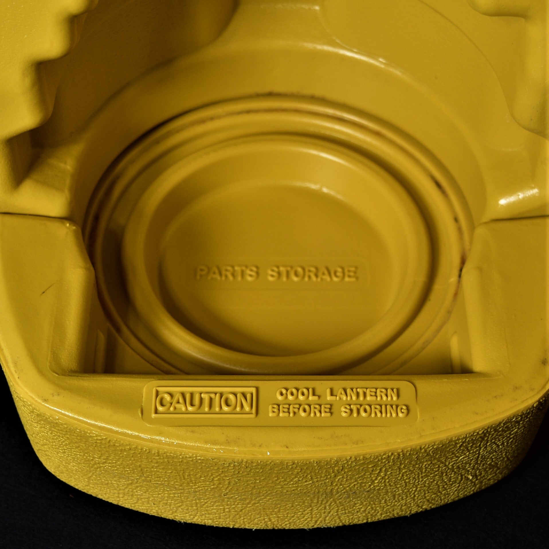 【希少】美品 コールマン純正 ビンテージ クラムシェル ランタンケース 前期型 コールマン クラムシェルケース 1978年3月製造 前期型 丸