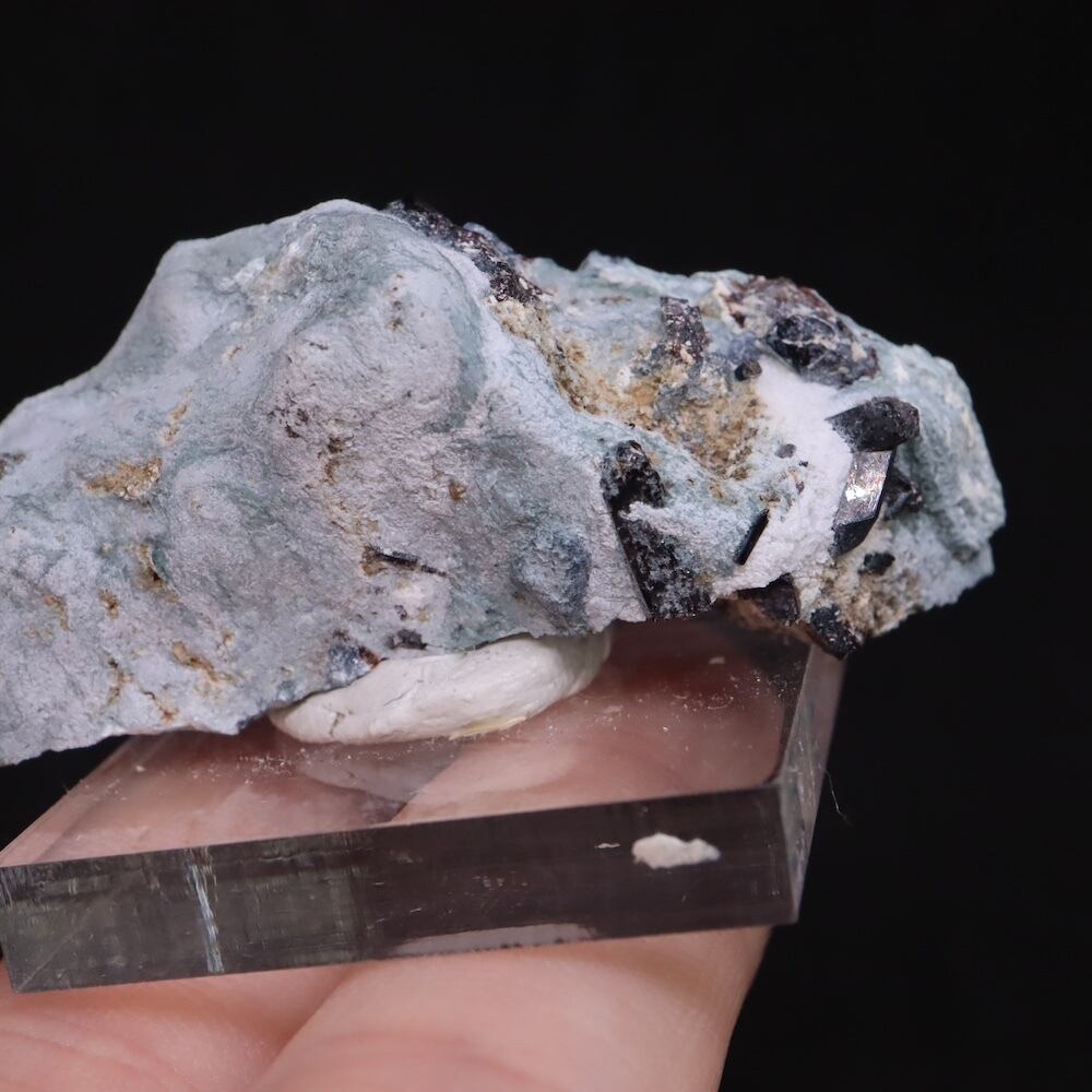 ベニトアイト ネプチュナイト ベニト石 海王石 結晶 18.4g BN246 鉱物