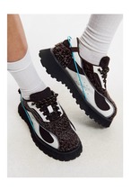 CONP C.C.A Colorblock Climbing Shoes