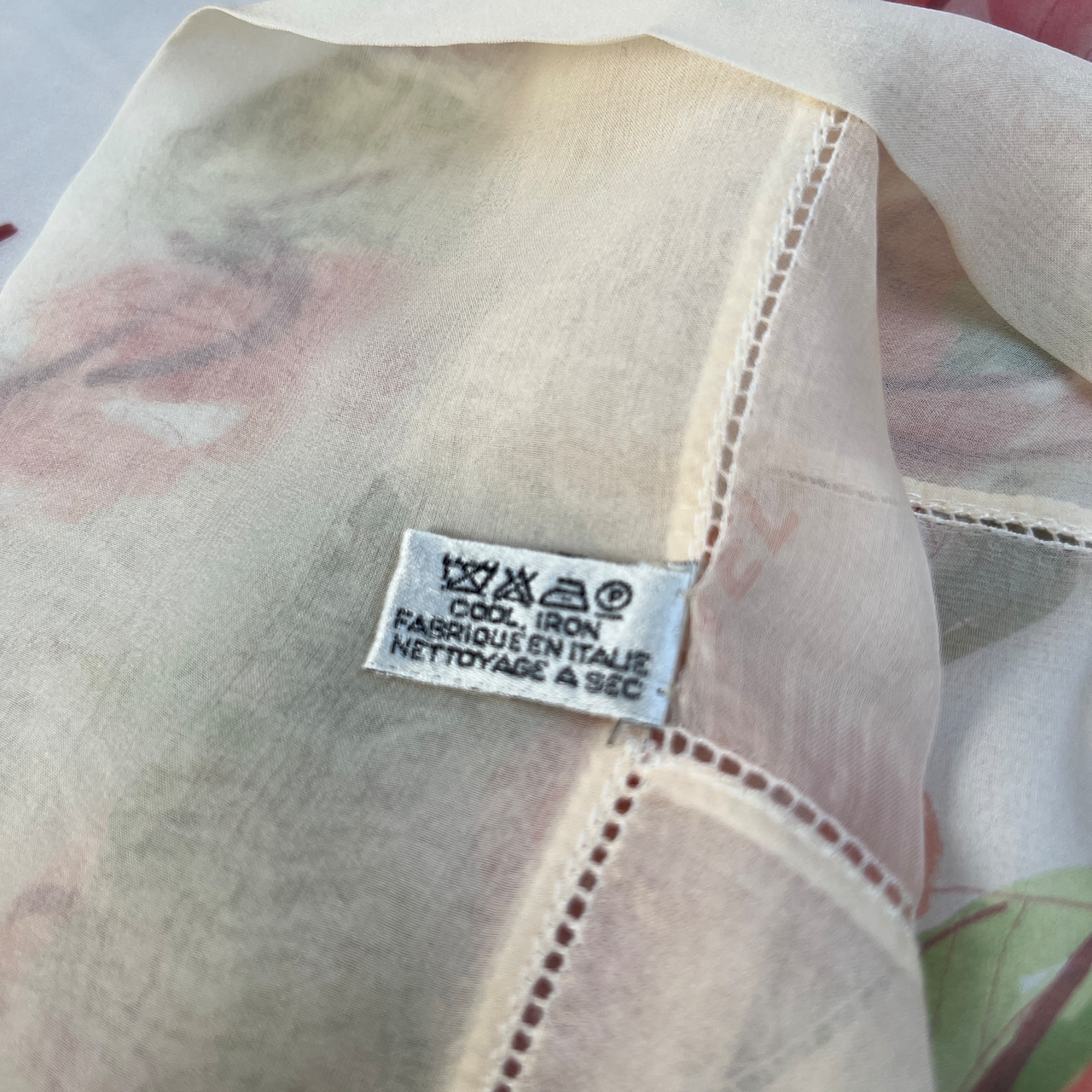 CHANEL シャネル    スカーフ ホワイト A-9856