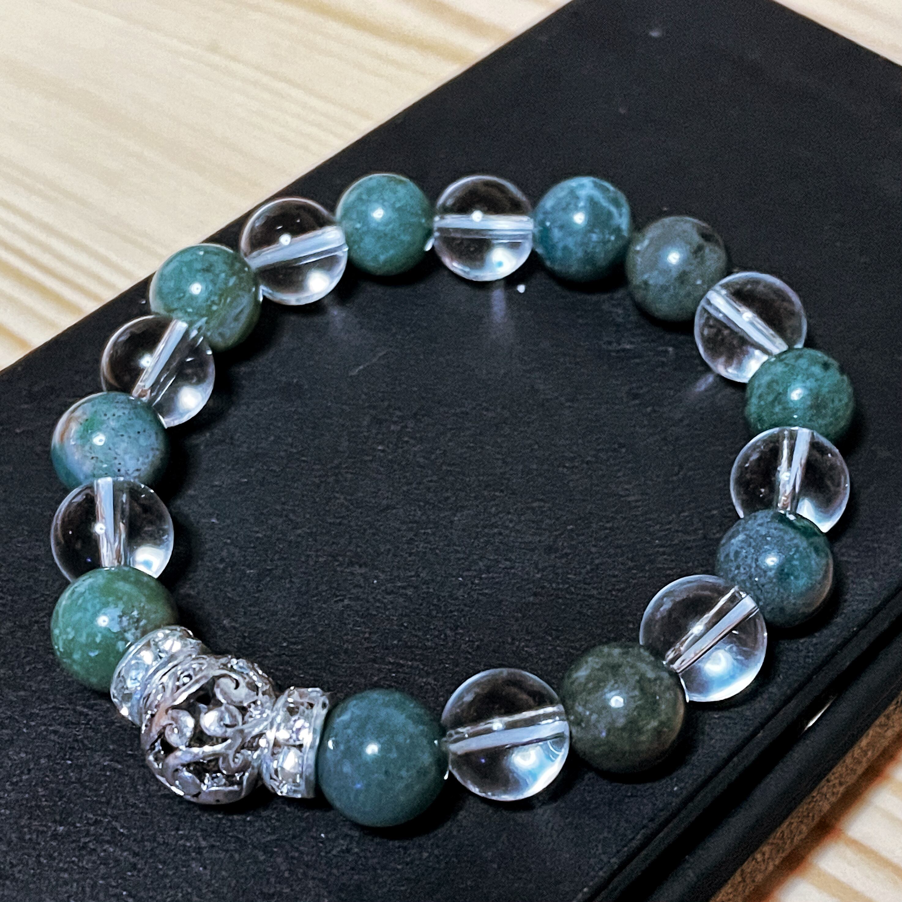 モスアゲートとAAAAクリスタルのチベットシルバーブレスレット
