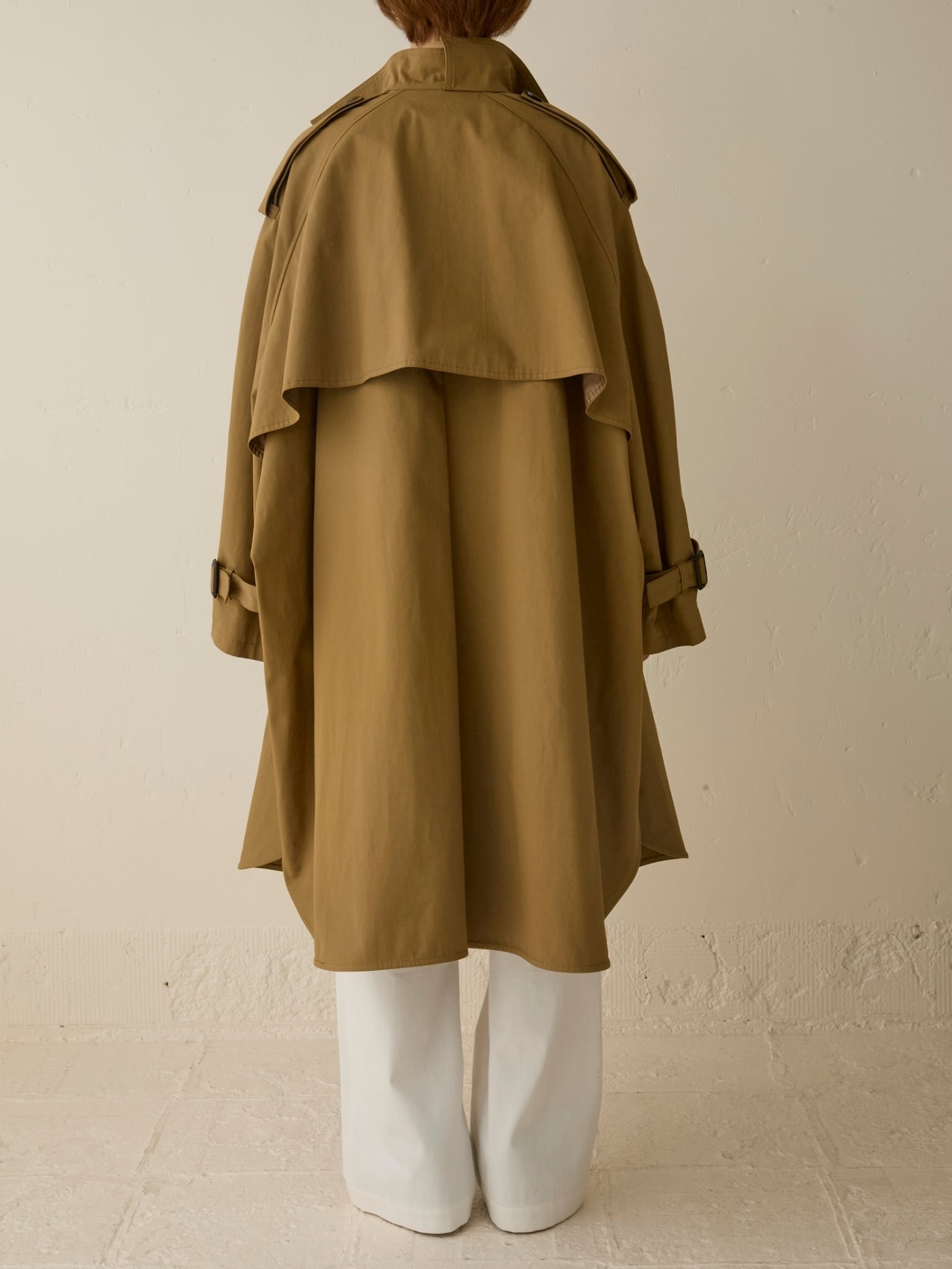 CASABLANCA COAT TNH25101-01 | THE NEWHOUSE