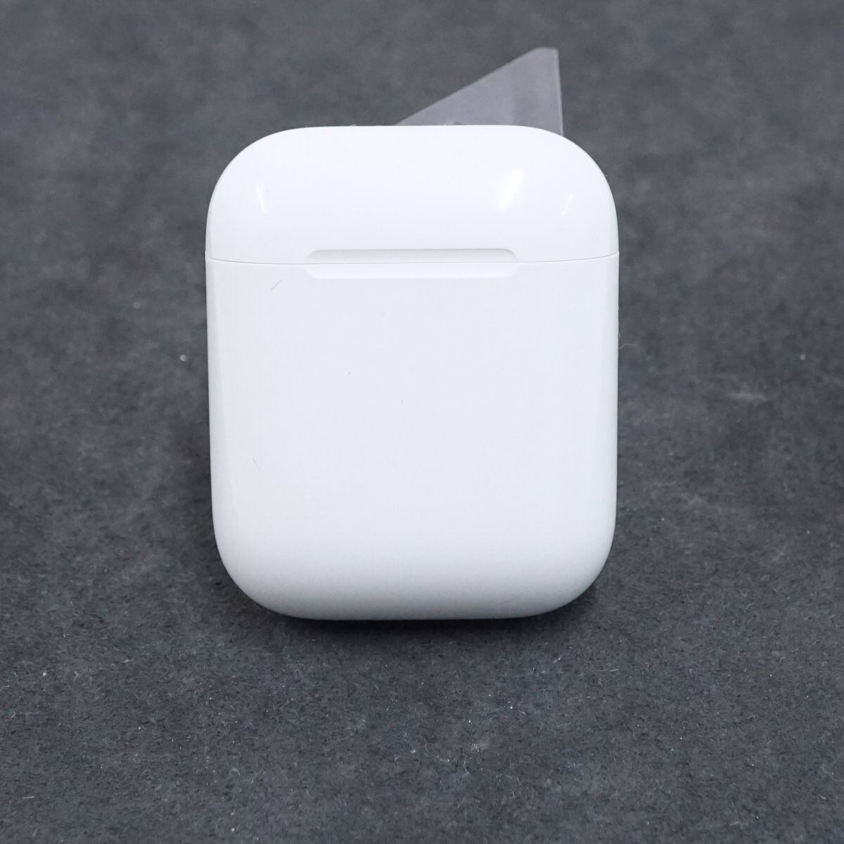 Apple AirPods 4 左イヤホンのみ USED美品 ノイズキャンセリングなし