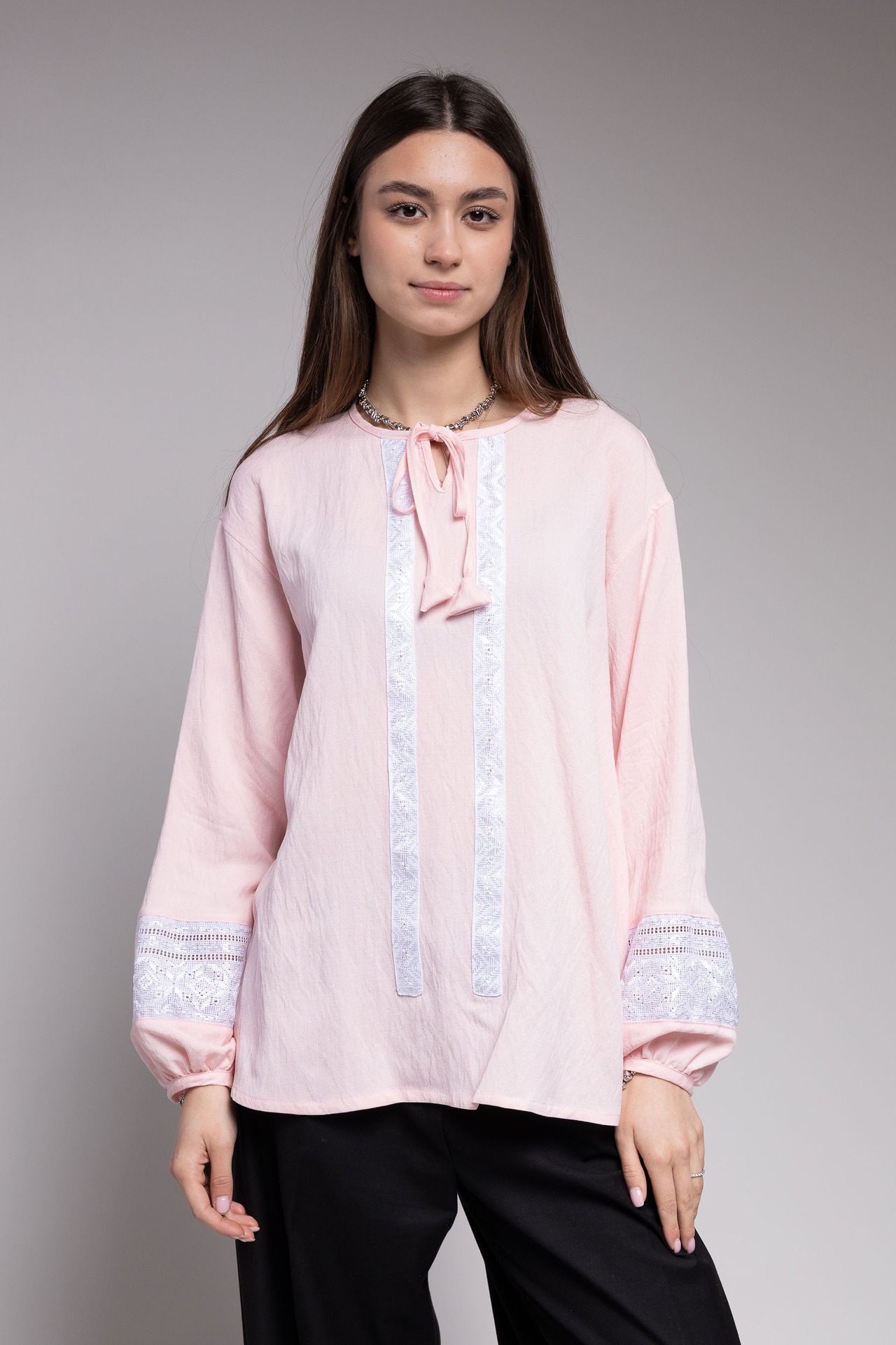 ウクライナ刺繍ヴィシヴァンカ　手刺繍　ボヘミアンリネン　レディース・フリーサイズ - 6