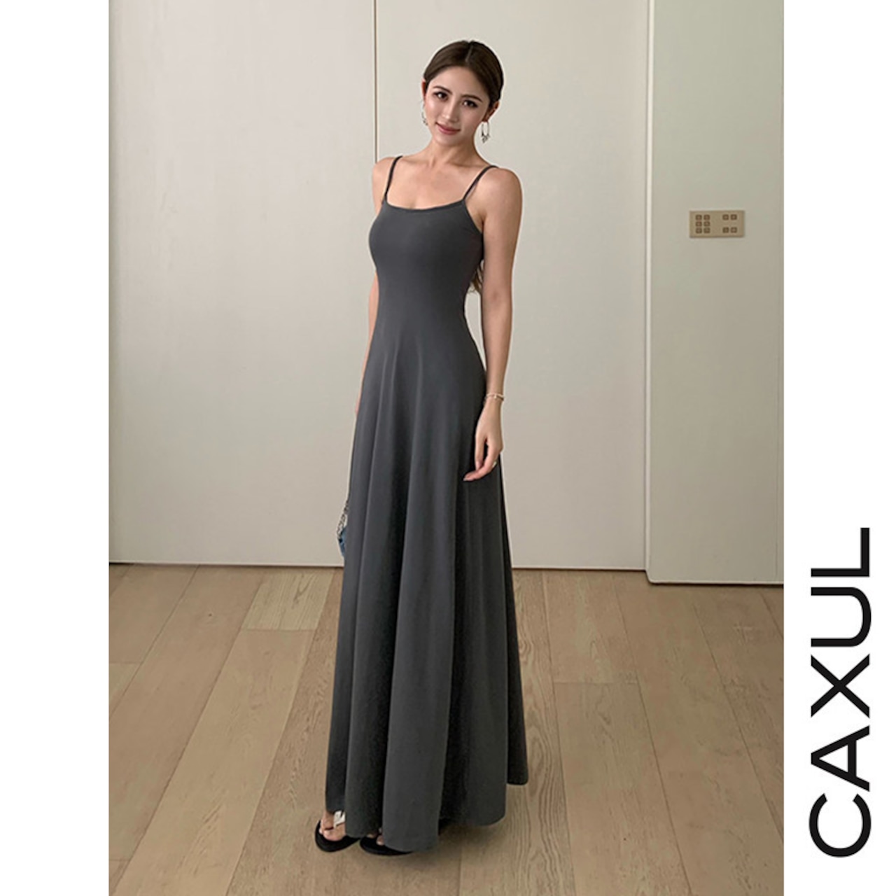 U-Neck Flare Camisole Dress/2color