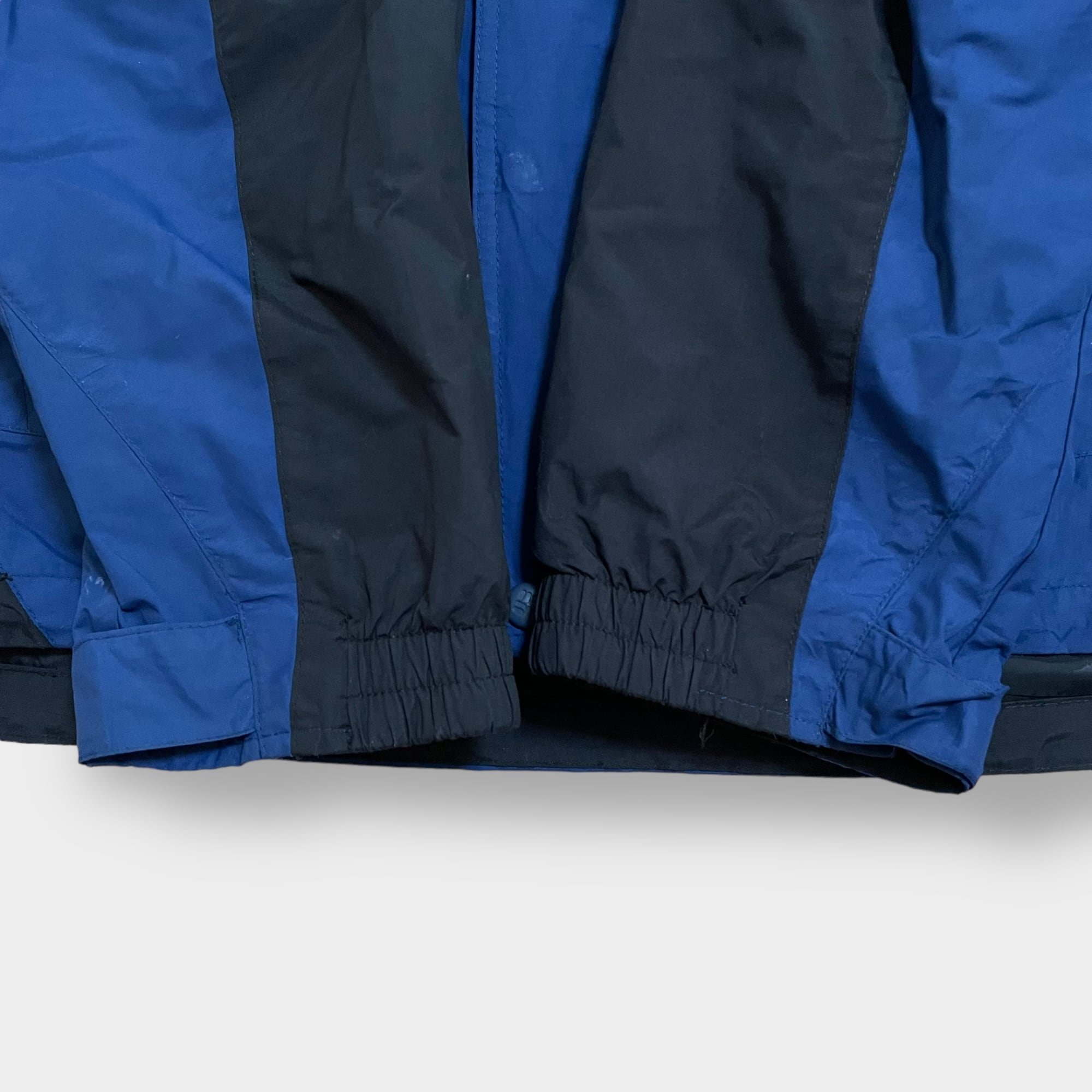 美品90s Columbia ナイロンプルオーバー ジャケット　ビンテージUSA 90's Columbia パッカブル ナイロンプルオーバー - used&vintage box