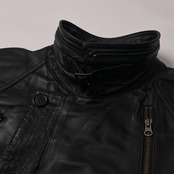 FICCE フィッチェ ヨシユキコニシ 羊革 シープスキン レザー コート /裏地総柄/ブラック/メンズ/本革/ラムレザー