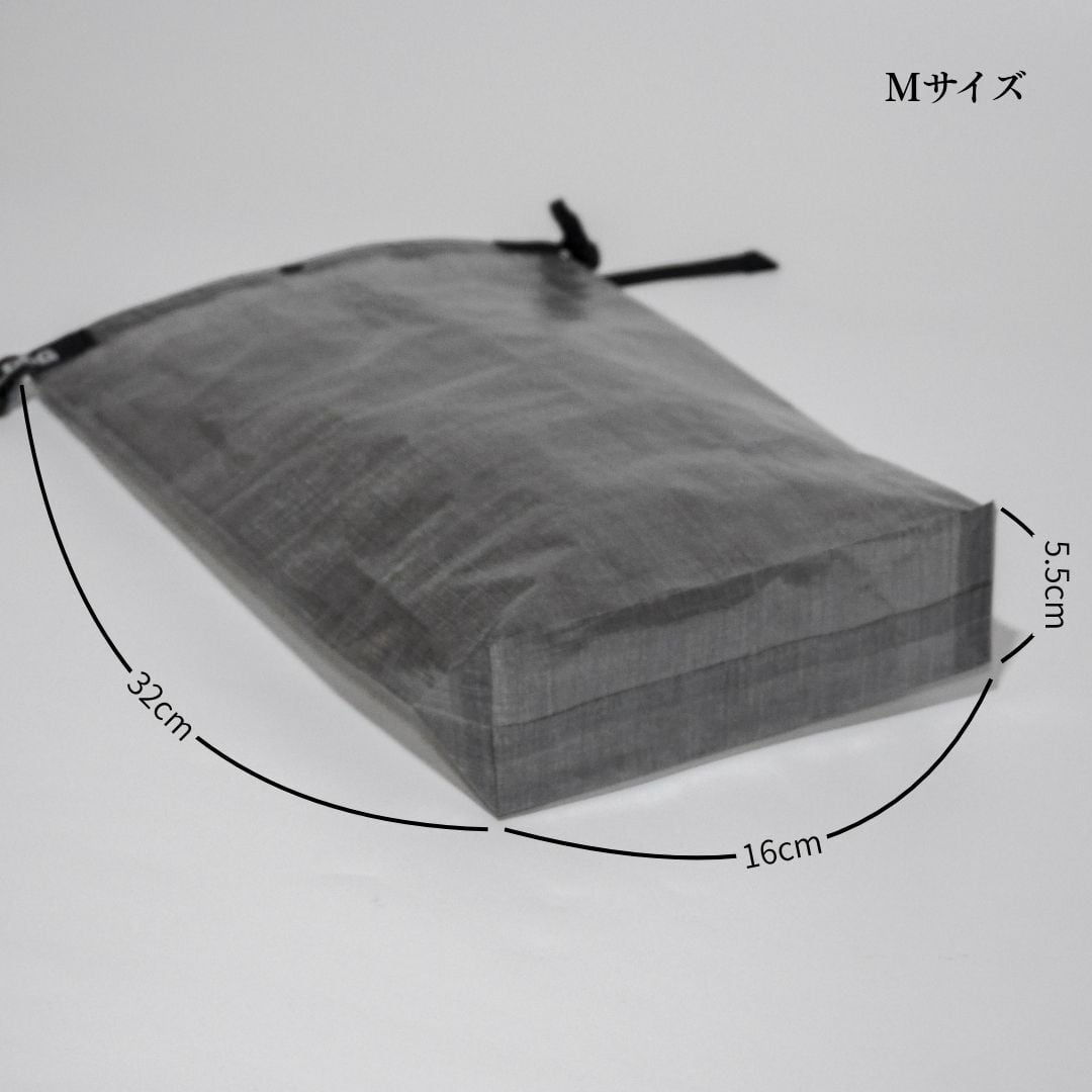 Roll-Top Dry Bag [できるだけ縫わないドライバッグ] Мサイズ | Under