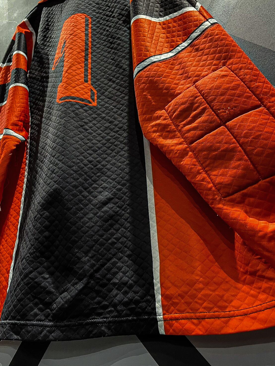 X VINTAGE】Color Swiching Design Loose Goalkeeper Game Shirt