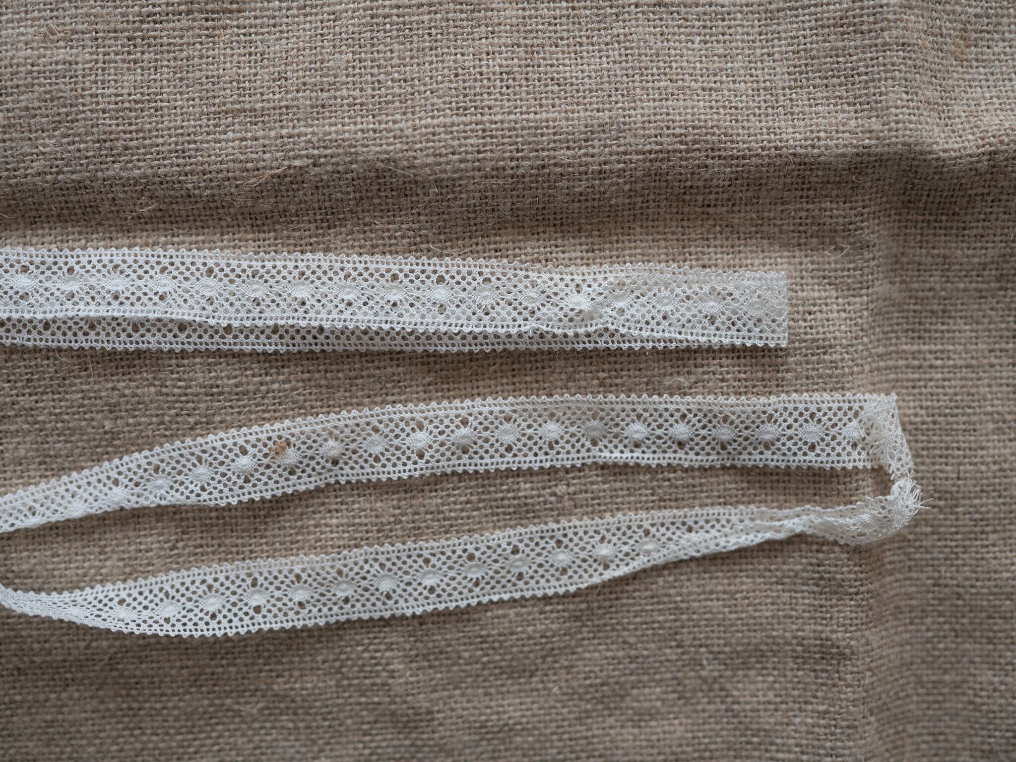 フランス アンティークレース(D)