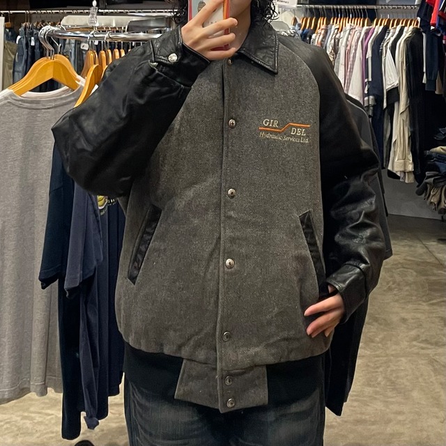 袖レザースタジャン