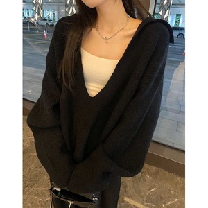 Wide V-neck Collar Knit Pullover 501703