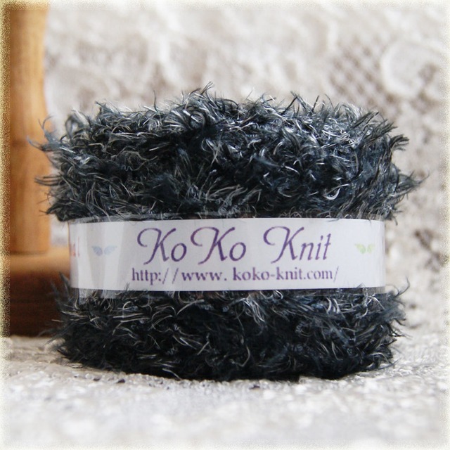 §koko§ ダンディー～優しくかっこよく～　1玉40g　ふんわりモール　ファー　引き揃え