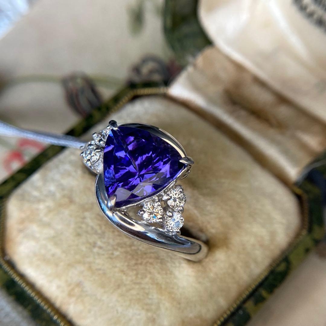 専用です】タンザナイト財団 希少性の印 タンザナイト3.33ct