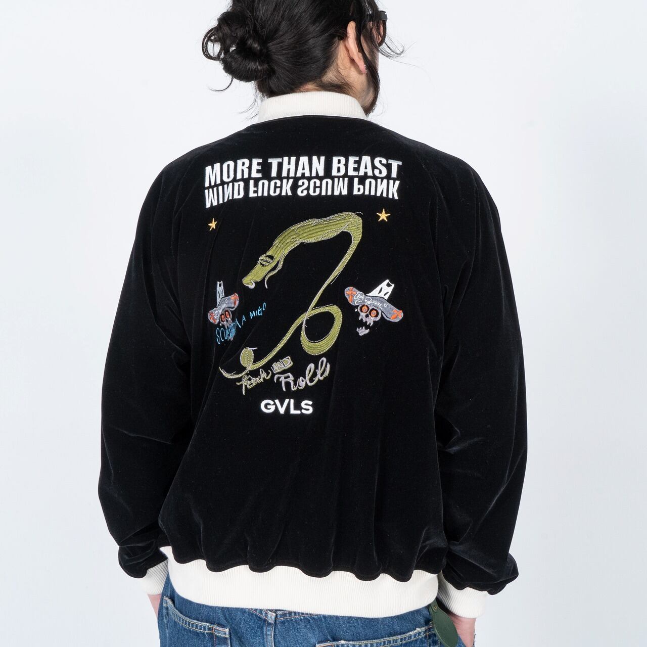 GAVIAL : velvet jacket | Gusset