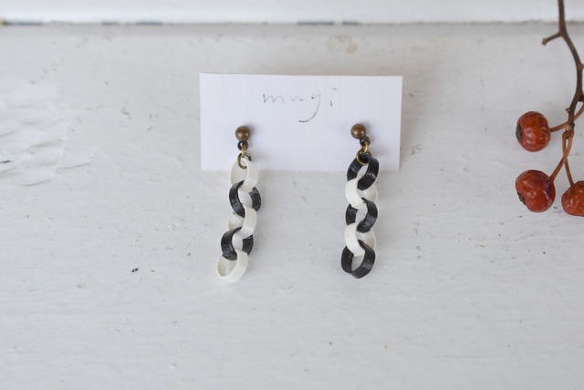 mugi　party  ピアス&イヤリング