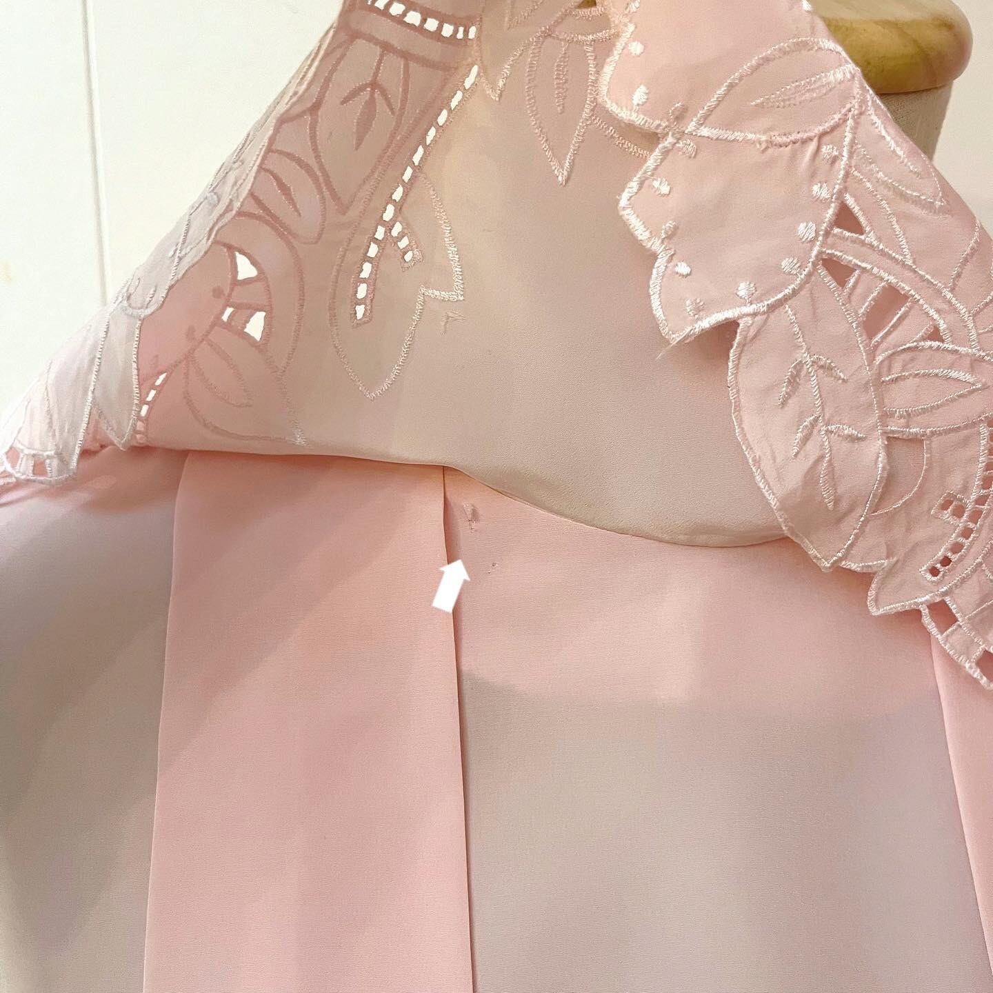 flower arch collar pink blouse