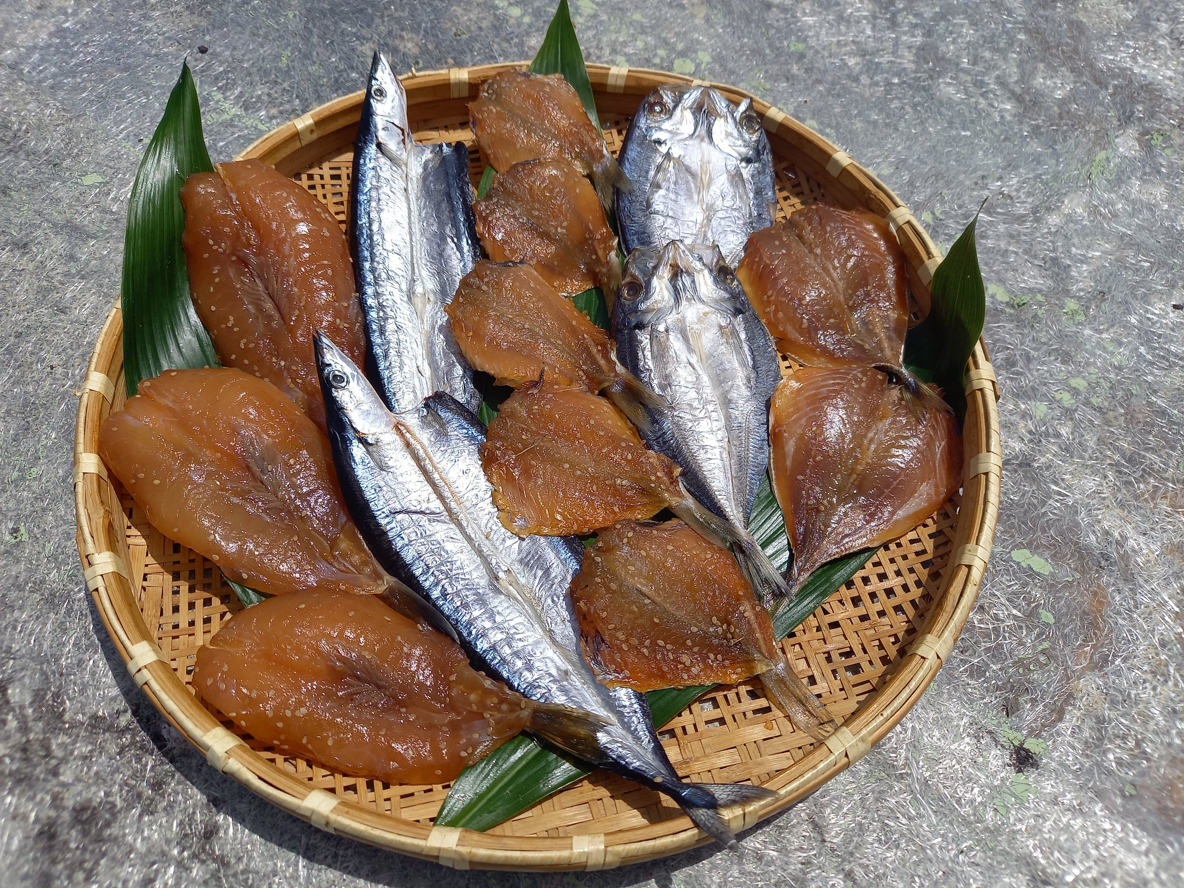 干物ギフト】鬼ヶ城【熨斗対応可】 | 有限会社 魚作商店